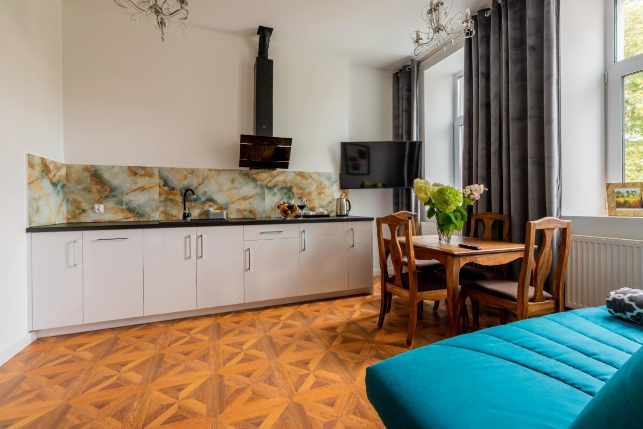 Kamienica Zamenhofa - Apartamenty Na Wynajem Białystok Dış mekan fotoğraf