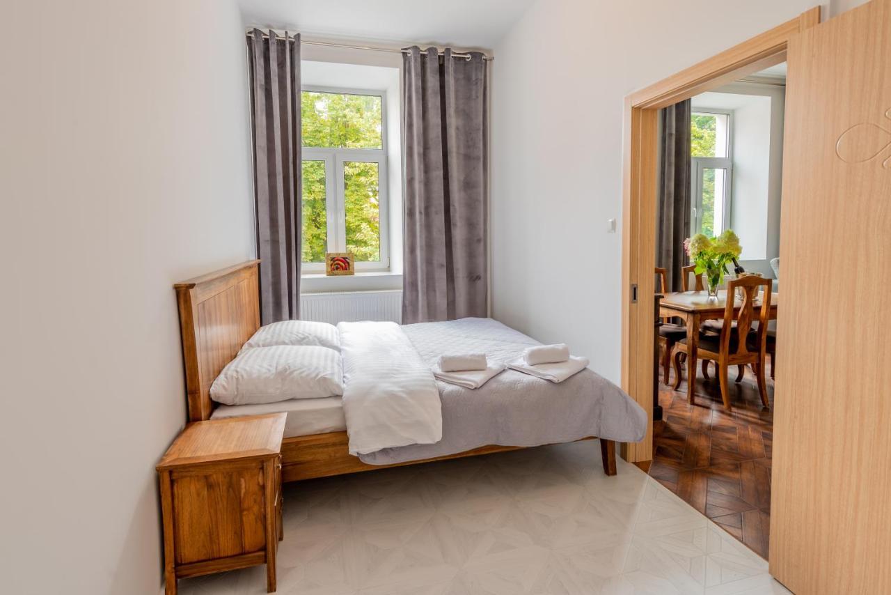 Kamienica Zamenhofa - Apartamenty Na Wynajem Białystok Dış mekan fotoğraf