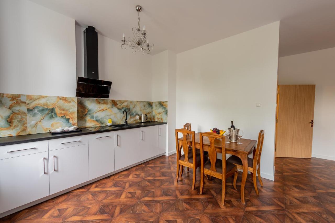 Kamienica Zamenhofa - Apartamenty Na Wynajem Białystok Dış mekan fotoğraf